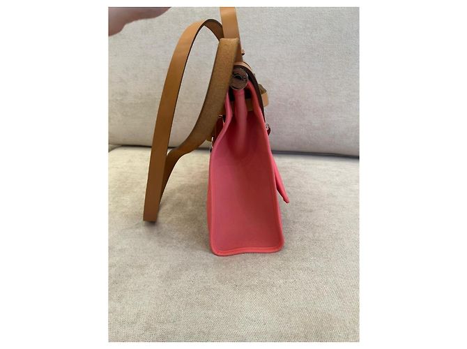Hermès Herbag Zip 31 Handbag in Rose Azalée & Natural Canvas Pink - view 3