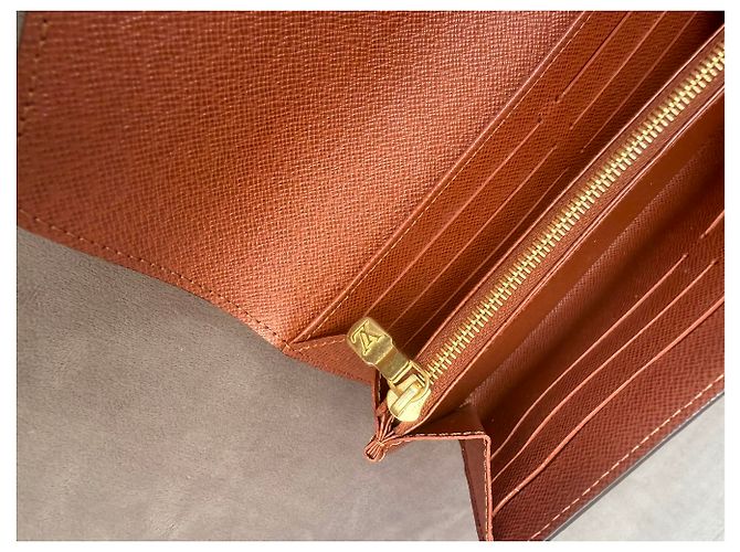 Louis Vuitton Cartera Sarah Monogram Canvas Castaño - vista 16