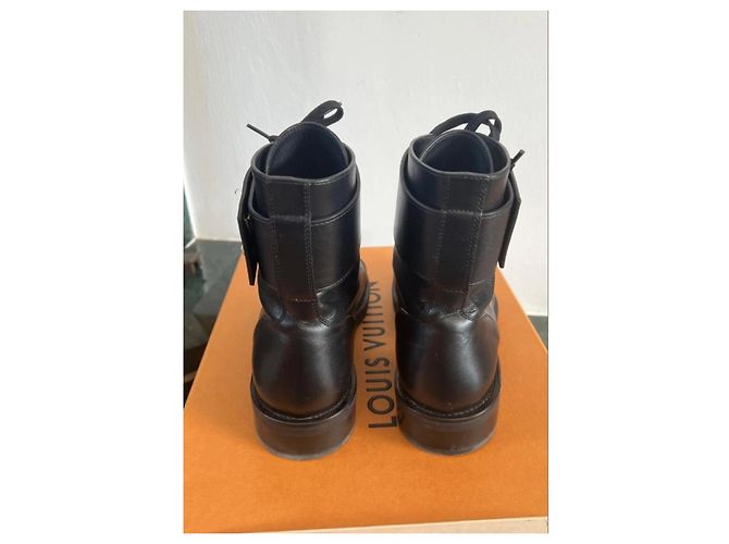 Twist Louis Vuitton Botas Wonderland de cuero negro - 37.5 Dorado Gold hardware - vista 4