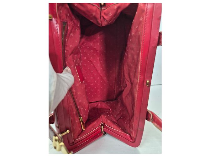 Louis Vuitton Lockit PM Borsa in pelle rossa Rosso - vista 10