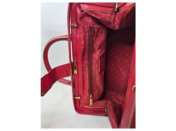 Louis Vuitton Lockit PM Borsa in pelle rossa Rosso - vista 11