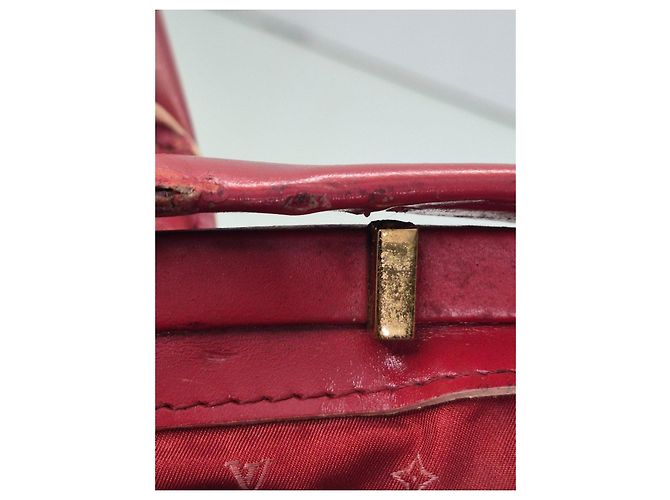 Louis Vuitton Lockit PM Borsa in pelle rossa Rosso - vista 17