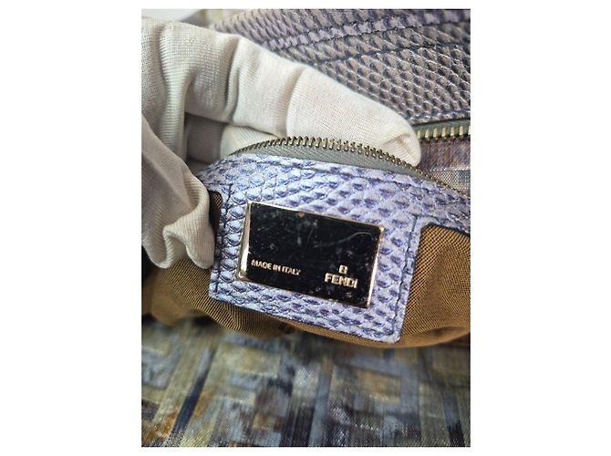 Fendi Schultertasche Zucca Muster Braun Grau Metallisch - Ansicht 10