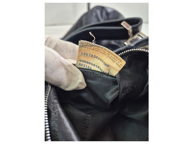Bottega Veneta Borsa Hobo in pelle e nylon nera Nero - vista 16