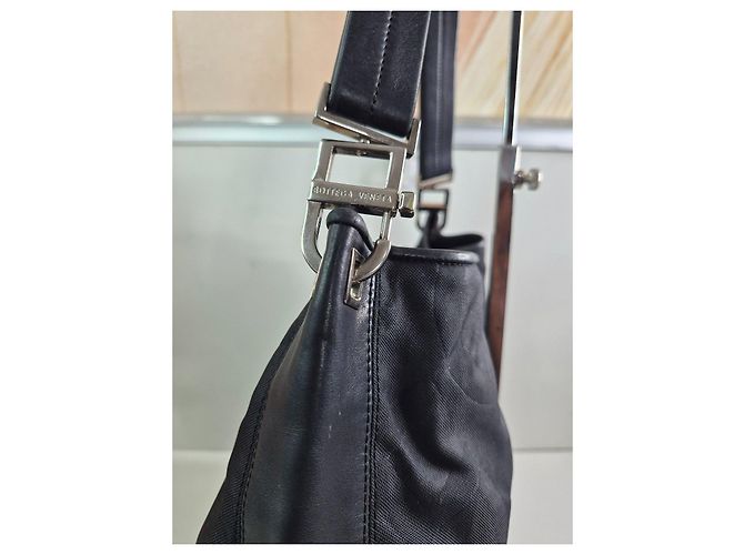 Bottega Veneta Borsa Hobo in pelle e nylon nera Nero - vista 5