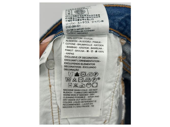 Shorts vaqueros azules Levi's efecto roto W26 - vista 4
