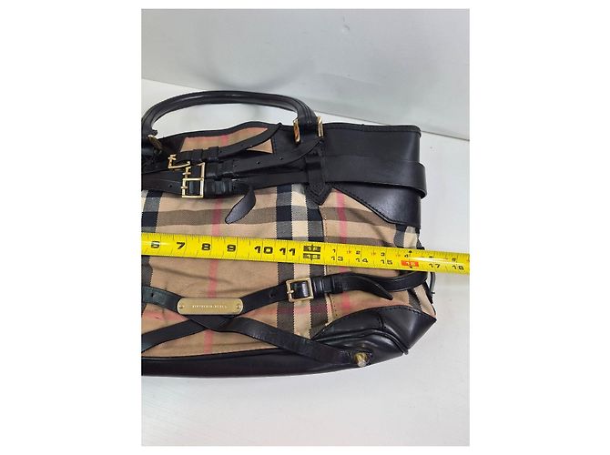 Borsa Tote in Pelle Burberry Haymarket Check Nero Rosa Beige - vista 15