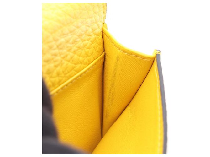 Fendi Peekaboo Tri-fold Wallet - view 11