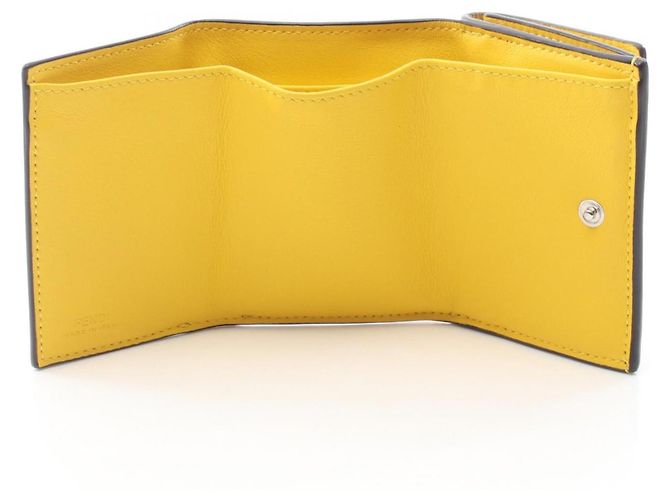 Fendi Peekaboo Tri-fold Wallet - view 3