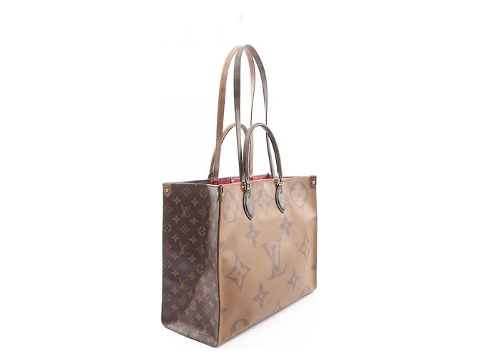 Borsa Tote 2-Way Louis Vuitton OnTheGo GM Marrone Beige - vista 2