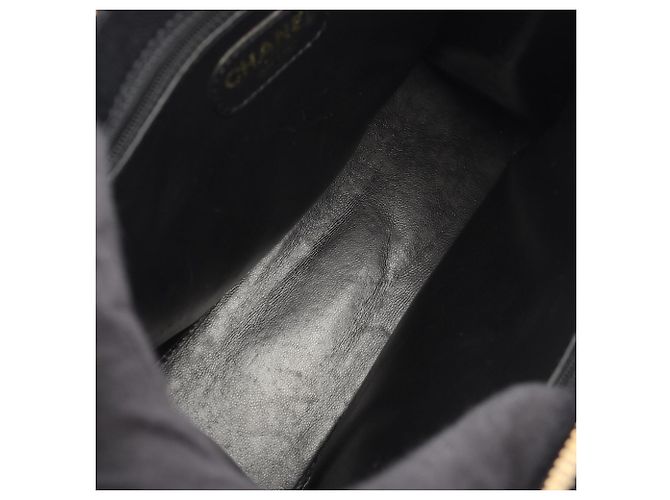 Borsa Tote Chanel in pelle di vitello martellata nera Nero - vista 6