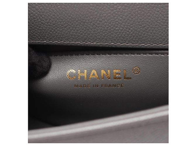 Borsa a tracolla Chanel Boy Small in grigio Marrone - vista 4