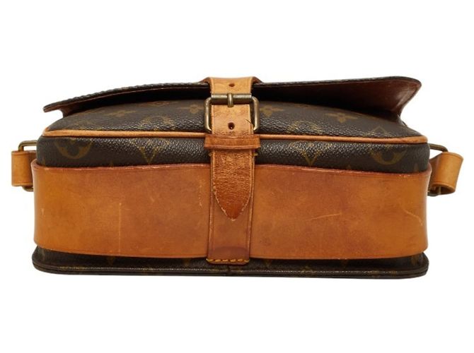 Borsa a tracolla Louis Vuitton Monogram Cartouchiere MM Marrone - vista 3