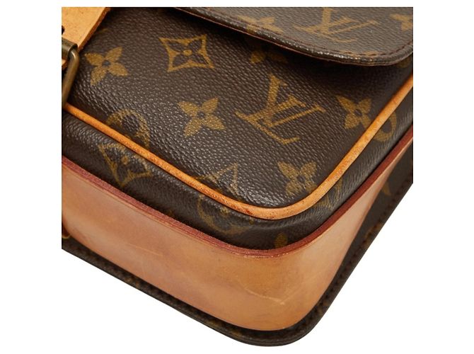 Borsa a tracolla Louis Vuitton Monogram Cartouchiere MM Marrone - vista 4