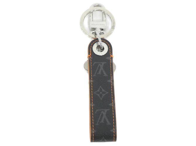 Louis Vuitton Monogram Eclipse Chaveiro Dragonne Vivienne M01956 Preto - vista 2