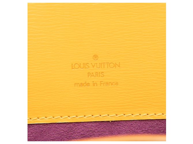 Louis Vuitton Yellow Epi Cluny Giallo - vista 5