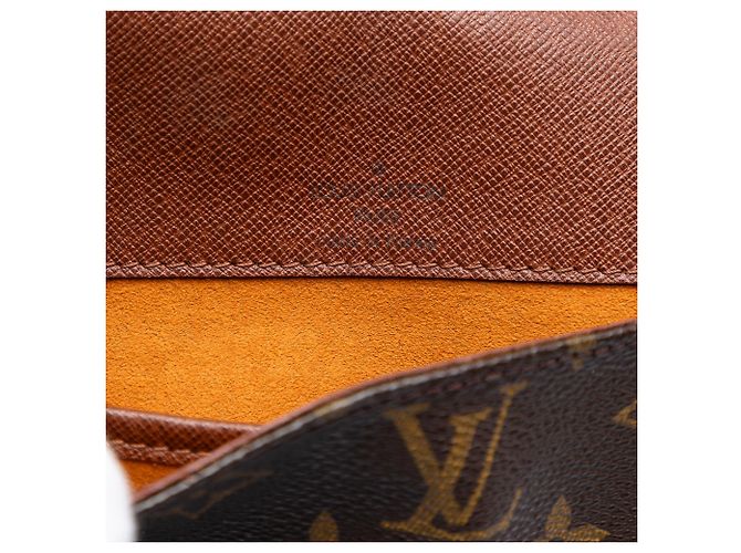Louis Vuitton Marrone Monogram Musette Tango con Tracolla Corta - vista 5