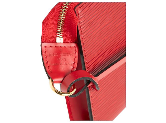 Louis Vuitton Pochette Accessoires in Epi rosso - vista 5