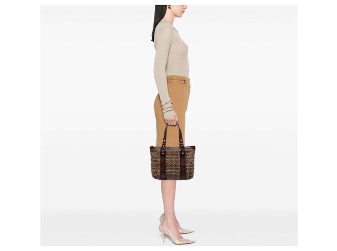 Fendi Zucchino Canvas Tote in Beige - Ansicht 7