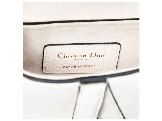 Dior Saddle Bag aus weißem Mikrogangleder - Ansicht 5