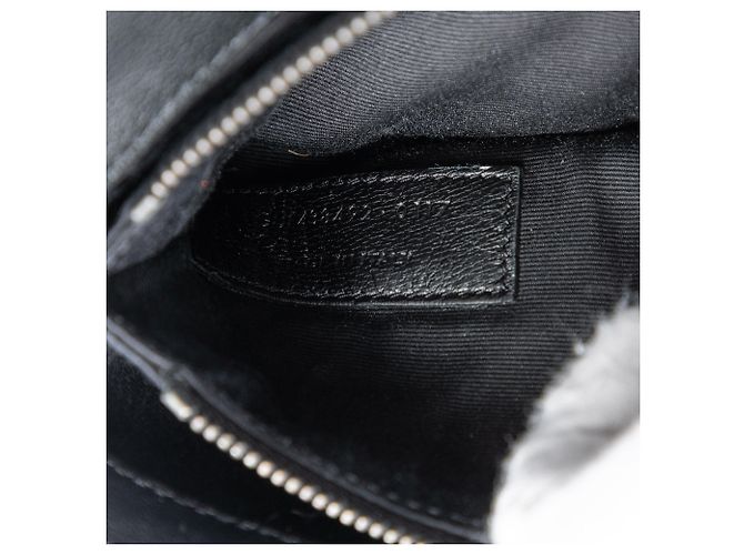 Borsa Mini Chevron in pelle di pecora nera con monogramma College di Saint Laurent Nero - vista 6