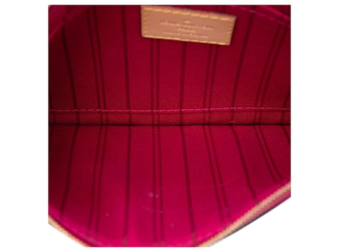 Pochette Louis Vuitton Neverfull MM con patch Monogram marrone - vista 4