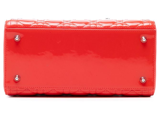 Lady Dior Cannage in vernice Arancione Medium - vista 3