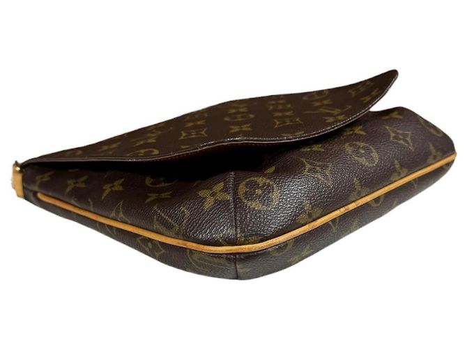 Sac à bandoulière Louis Vuitton Musette Salsa Marron - vue 6