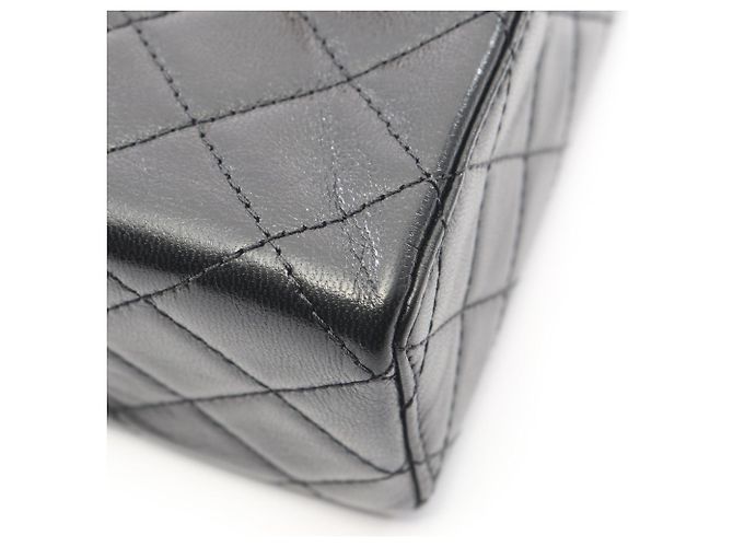 Borsa a tracolla Chanel in pelle nera trapuntata Nero - vista 6