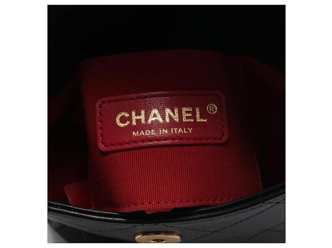 Borsa a tracolla Chanel Matelassé Faux Pearl Nero - vista 4
