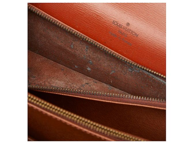 Borsa Louis Vuitton Epi Concorde Marrone - vista 8