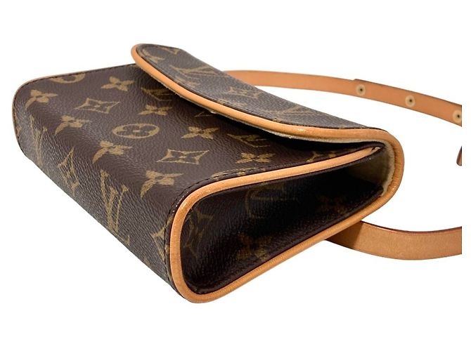 Pochette da vita Florentine Louis Vuitton Marrone - vista 3
