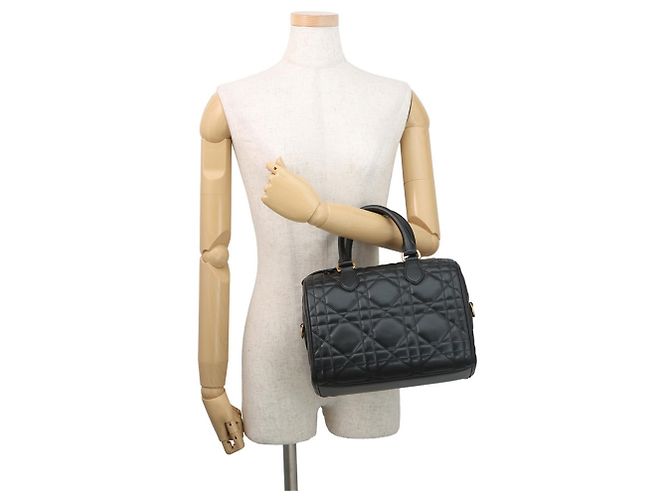 Borsa Christian Dior Macro Cannage Groove 25 Nero - vista 4