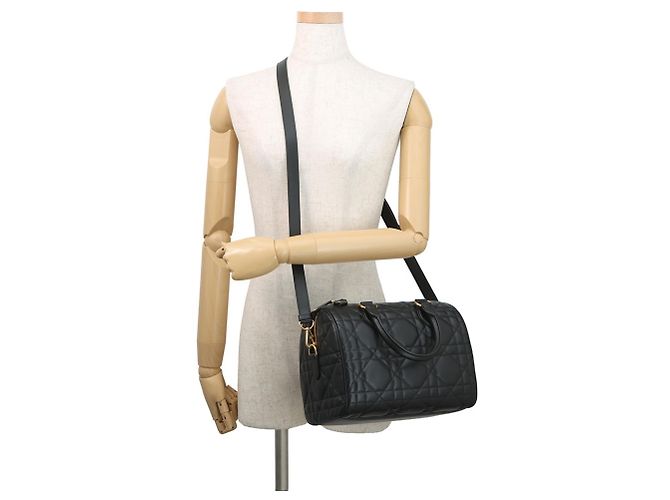 Borsa Christian Dior Macro Cannage Groove 25 Nero - vista 5