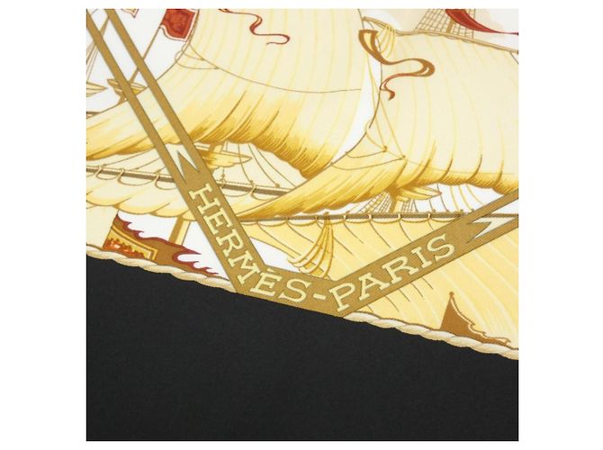 Silk In Hermès Hermes AU DELA DES CINQ MERS Carré Schal Schwarz Weiß - Ansicht 2