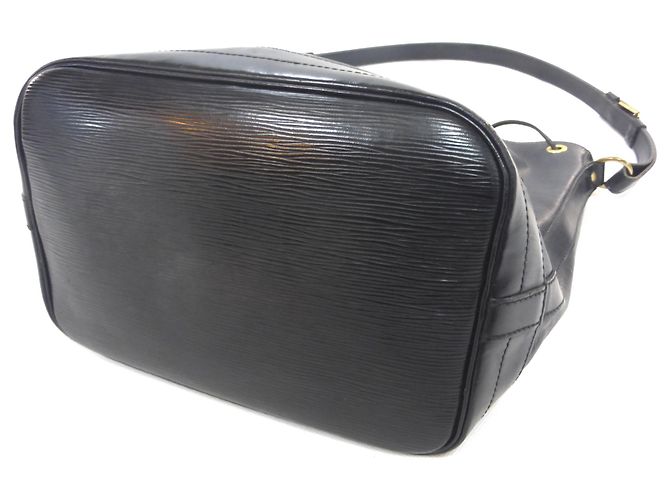 Borsa Louis Vuitton Noé GM Pelle Epi Nero - vista 16