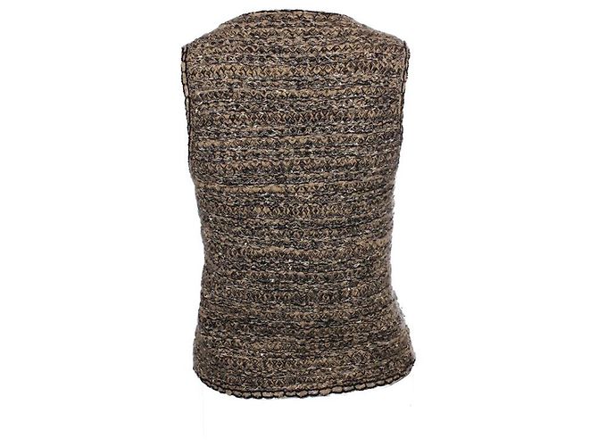 Chanel, hellbraune Bouclé-Weste mit goldenen Knöpfen - Ansicht 4