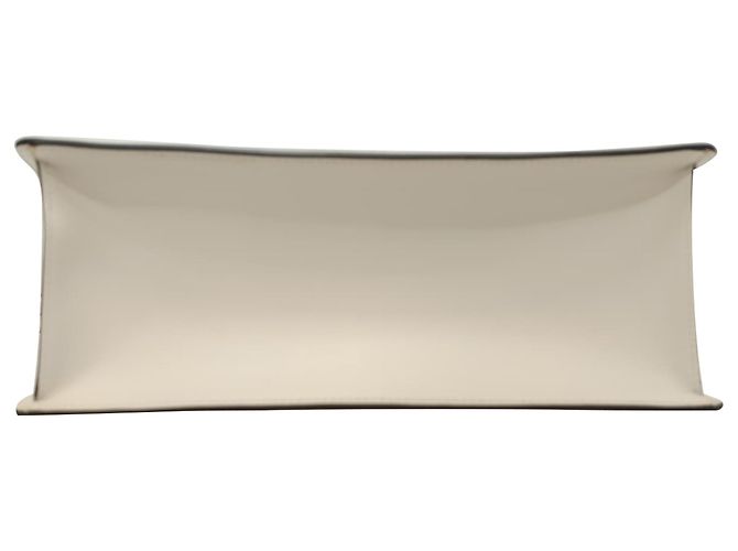 Gucci Sylvie Medium Handtasche aus weißem Leder Roh - Ansicht 5