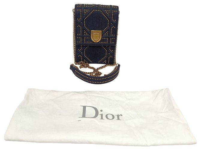 Clutch verticale Diorama di Dior con borchie in denim di cotone blu navy - vista 9
