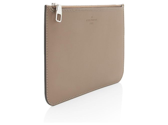Pochette de cuero Louis Vuitton Castaño Beige - vista 2