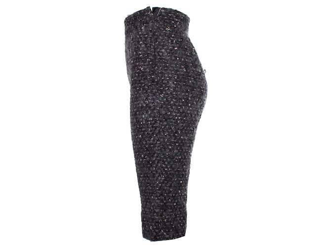 Dolce & Gabbana, Calça de lã cinza de comprimento até o joelho. - vista 4