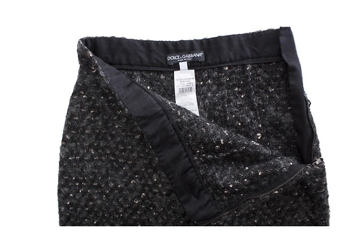 Dolce & Gabbana, Calça de lã cinza de comprimento até o joelho. - vista 5