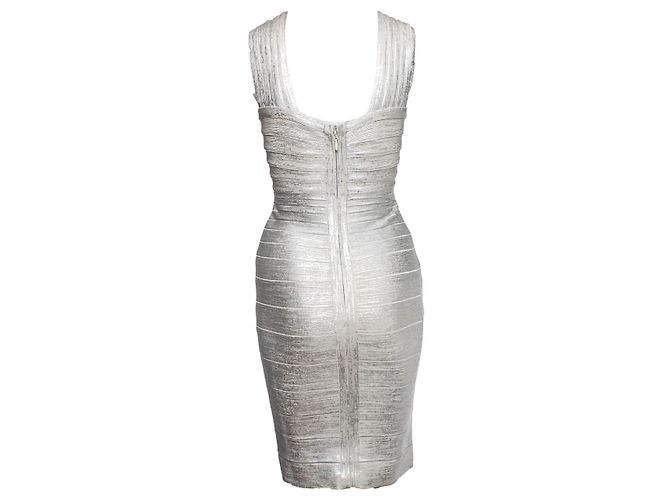 Silbernes Off-Shoulder Bodycon-Kleid Herve Leger by Max Azria Metallisch - Ansicht 7