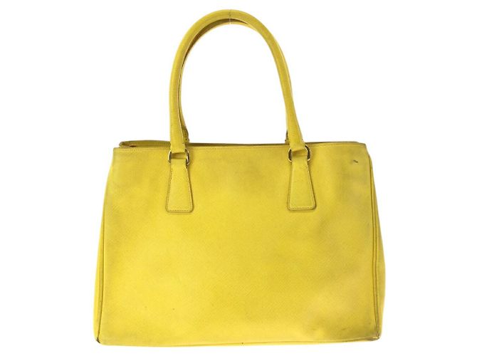Bolso 2way de piel Saffiano Prada Amarillo - vista 2