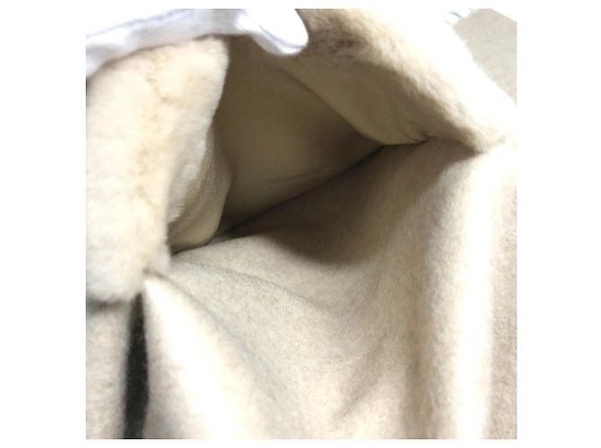 Sciarpa Louis Vuitton in cashmere e pelliccia di visone beige - Ansicht 11