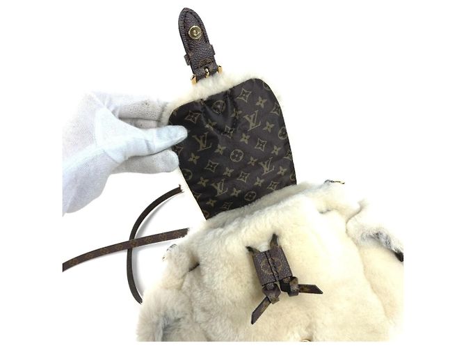 Mochila Louis Vuitton LV Ski Nano Teddy Beige - vista 11