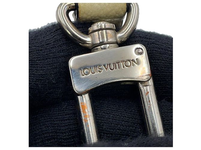 Charm per borsa Louis Vuitton Monogram Chapman Zebra - vista 12
