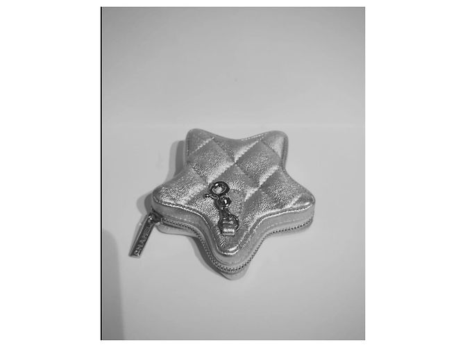 Chanel Monedero Estrella de Piel Plateada Plata - vista 3