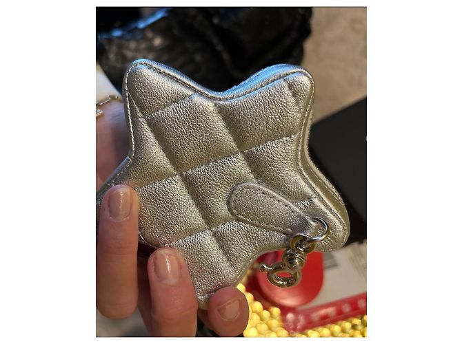 Chanel Monedero Estrella de Piel Plateada Plata - vista 5