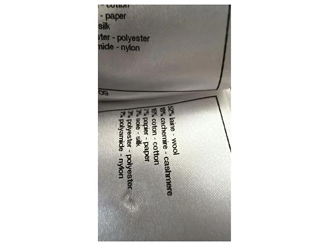 Set Berretto e Sciarpa Chanel in Lana, Cashmere e Seta Nero Bianco - vista 8